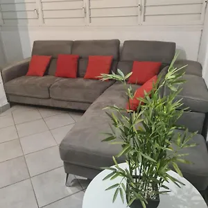 https://greg-house.comcaribbean.com
