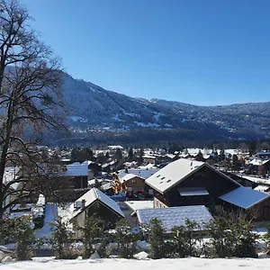 https://plein-soleil-modern-3-bedroom-apartment-with-stunning.hotels-rhonealpes.com