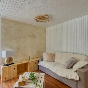 https://le-petit-balcon-avec-vue-sur-le-mont-blanc.hotels-rhonealpes.com